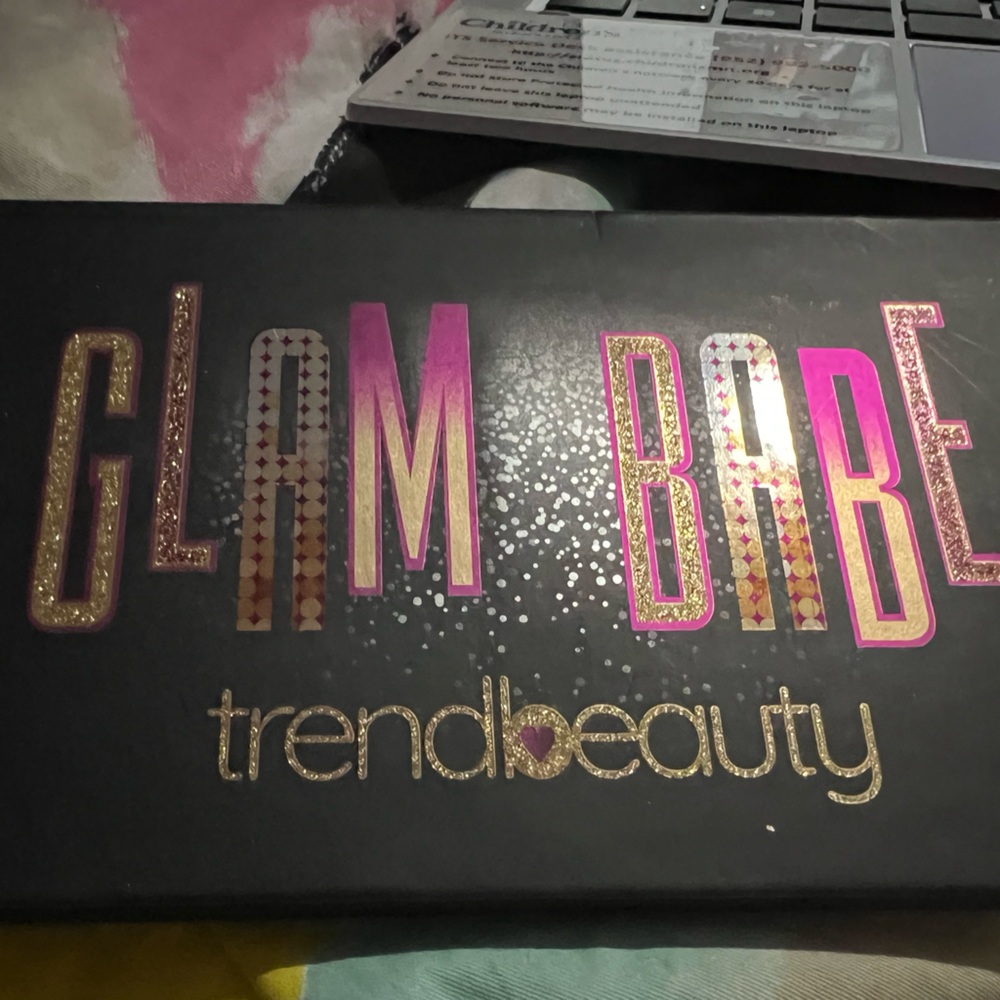 Brand new trend beauty eyeshadow palette